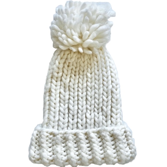 Caroline Kaufman Accessories - CAROLINE KAUFMAN WOOL BLEND KNITTED BEANIE WITH POM SNOW BUNNY SKI WINTER